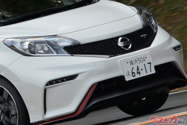 ド派手カスタム車両多数!!!　専用パーツがマジでイイのよ！　[ノートニスモ]を60万円で狙う