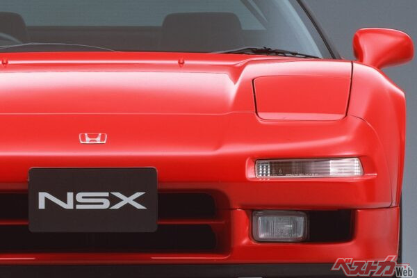 ん、ホンダ車なのに日産認定中古車!?　33年落ち初代NSXが日産で買えんの!?　しかも1年走行距離無制限保証付きで販売中のなぞ