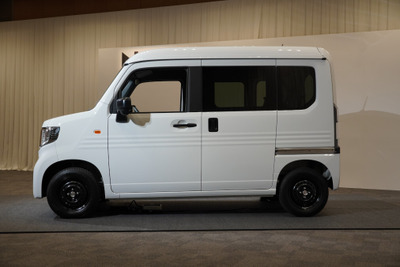 ［15秒でわかる］ホンダ『N-VAN e:』…EV拡充計画の第1弾