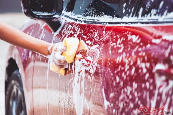 「雨が多い月」こそ洗車の季節!! 疲労も時間も半分以下で済む洗車お役立ち時短グッズ4選