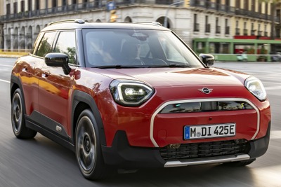 新種のMINI『エースマン』、市販モデルの姿が続々公開　航続405kmの電動SUV