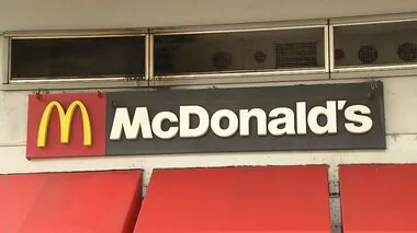 メモ帳でオーダー取り大行列も…マクドナルドでまた大規模システム障害発生し3割の店舗で混乱続く