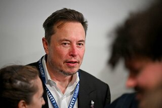 マスク氏、システムからクラウドストライクを削除－障害発生後