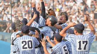 東海大相模が5年ぶり12度目の夏の甲子園！横浜との激闘を大逆転で制し2年前のリベンジ果たす 2年生中村がV打で涙