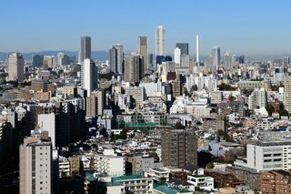 債券は下落か、20年債入札に向けた調整売り－植田総裁発言への警戒も