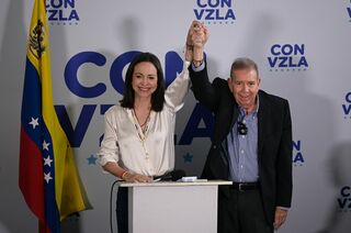 ベネズエラ野党指導者が出国、スペインに亡命へ－政府が逮捕状