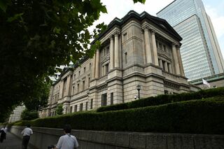 日銀無風シナリオ、円高歯止めで日本株の上昇要因に－試される逆相関