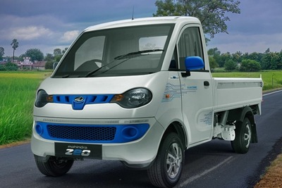 130万円からの商用EV、航続160kmのマヒンドラ『ZEO』発表