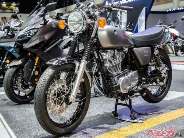 今年も生存確認！新型SR400がモーター・エキスポに登場 タイにて約129万円で現役販売中